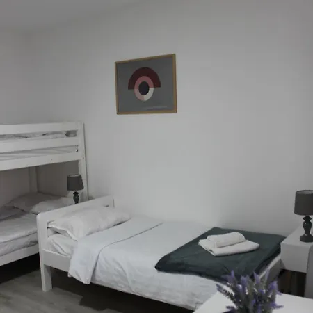 Temacki Konaci Pirot
