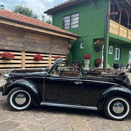Temacki Konaci *